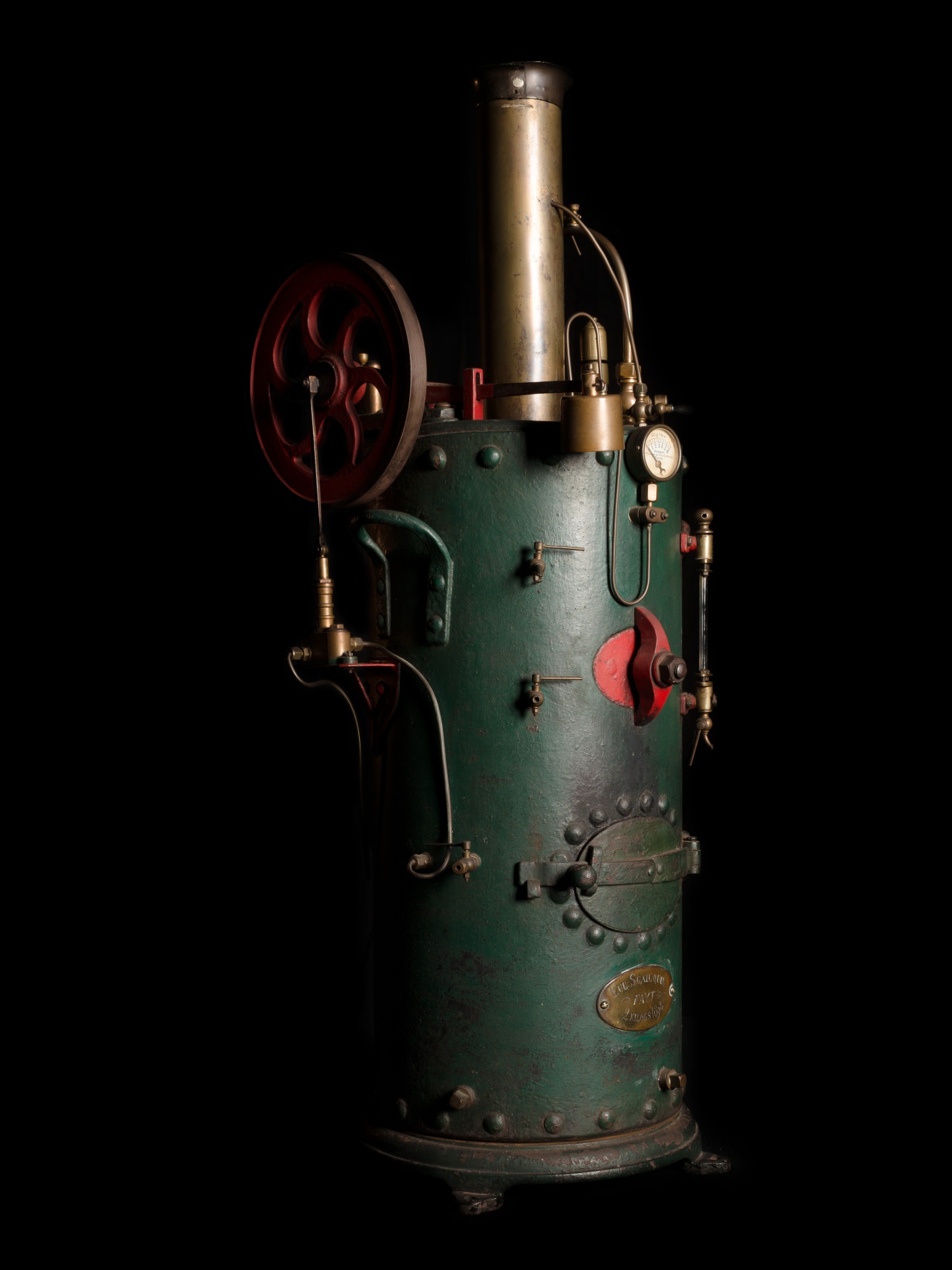 Modèle de machine à vapeur à un cylindre vertical