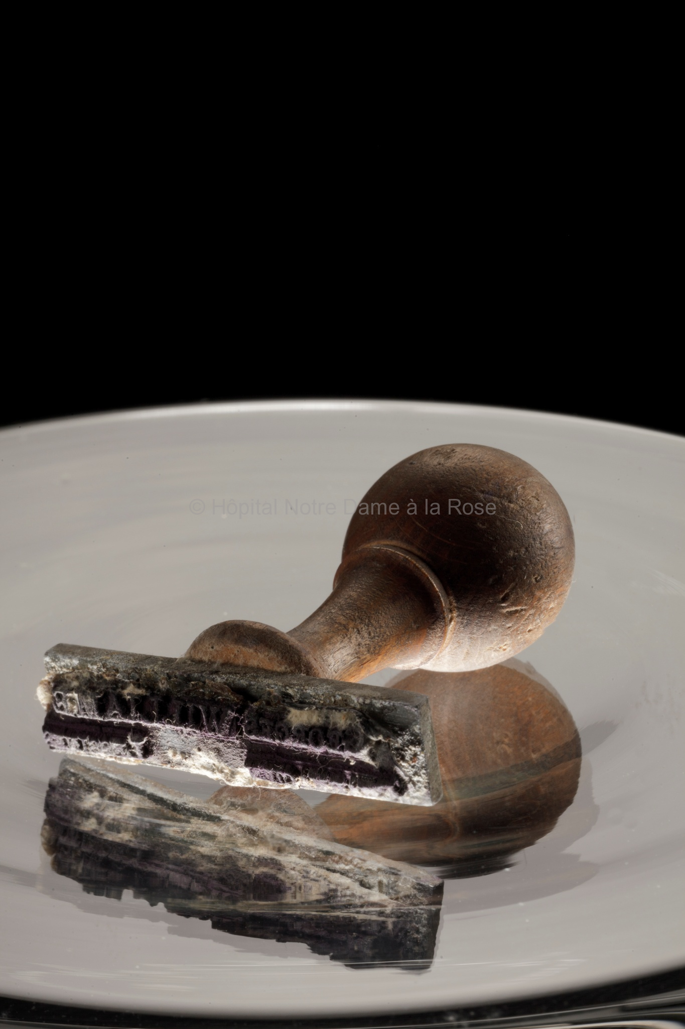 Cachet 'Georges Williame Pharmacien de Lessines'