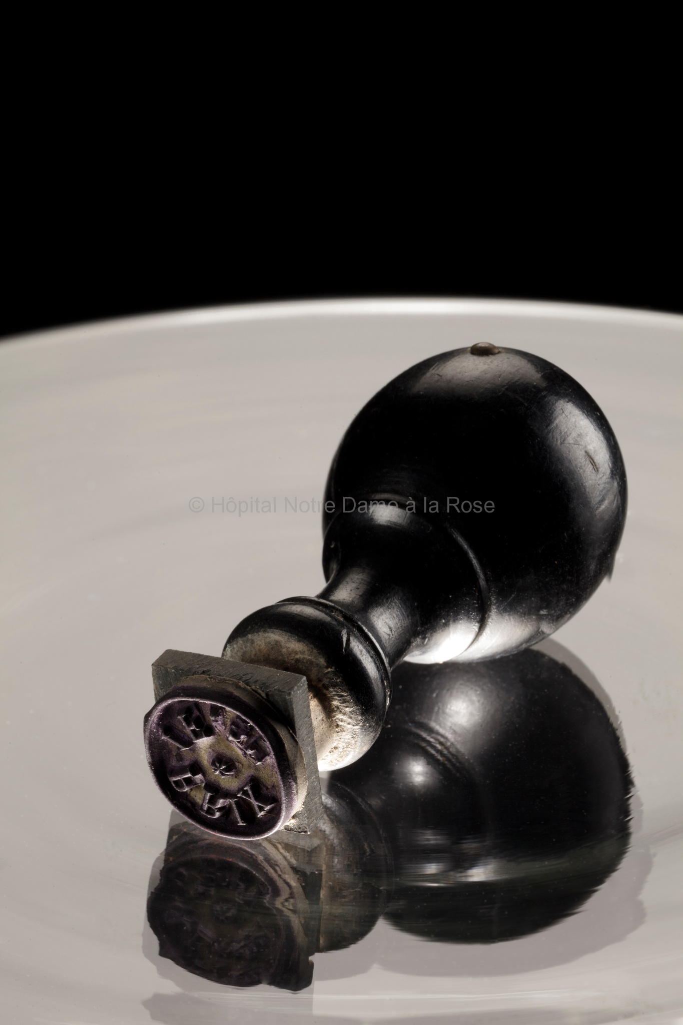 Cachet 'L. Daeghsels Louvain Prix 1 franc'