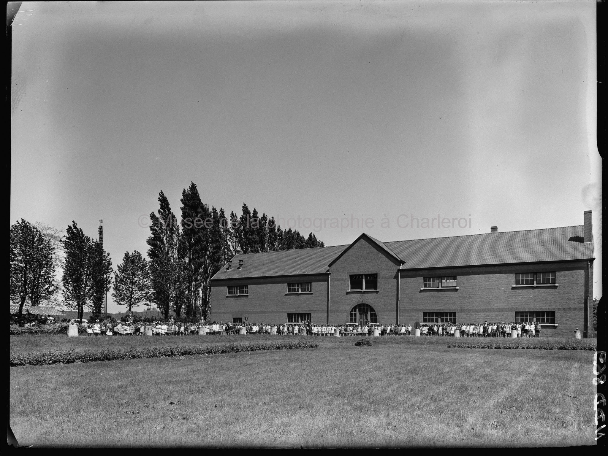 École alentour du charbonnage - Charbonnage d'Hensies-Pommeroeul