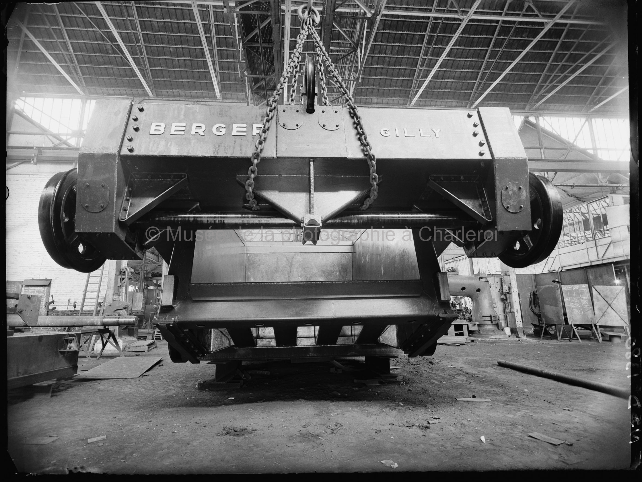 Bogie d'un véhicule ferroviaire en montage