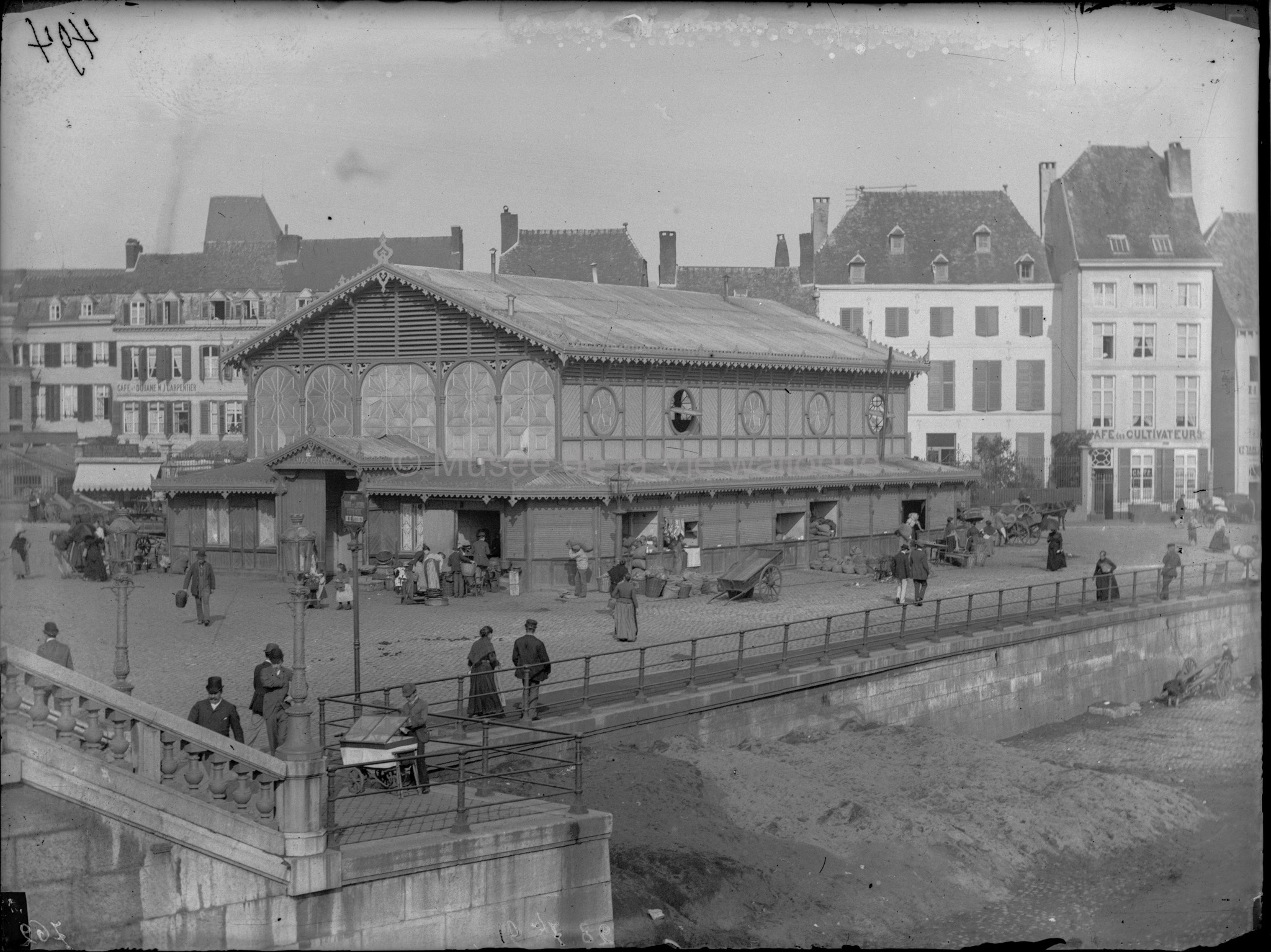 Halle centrale